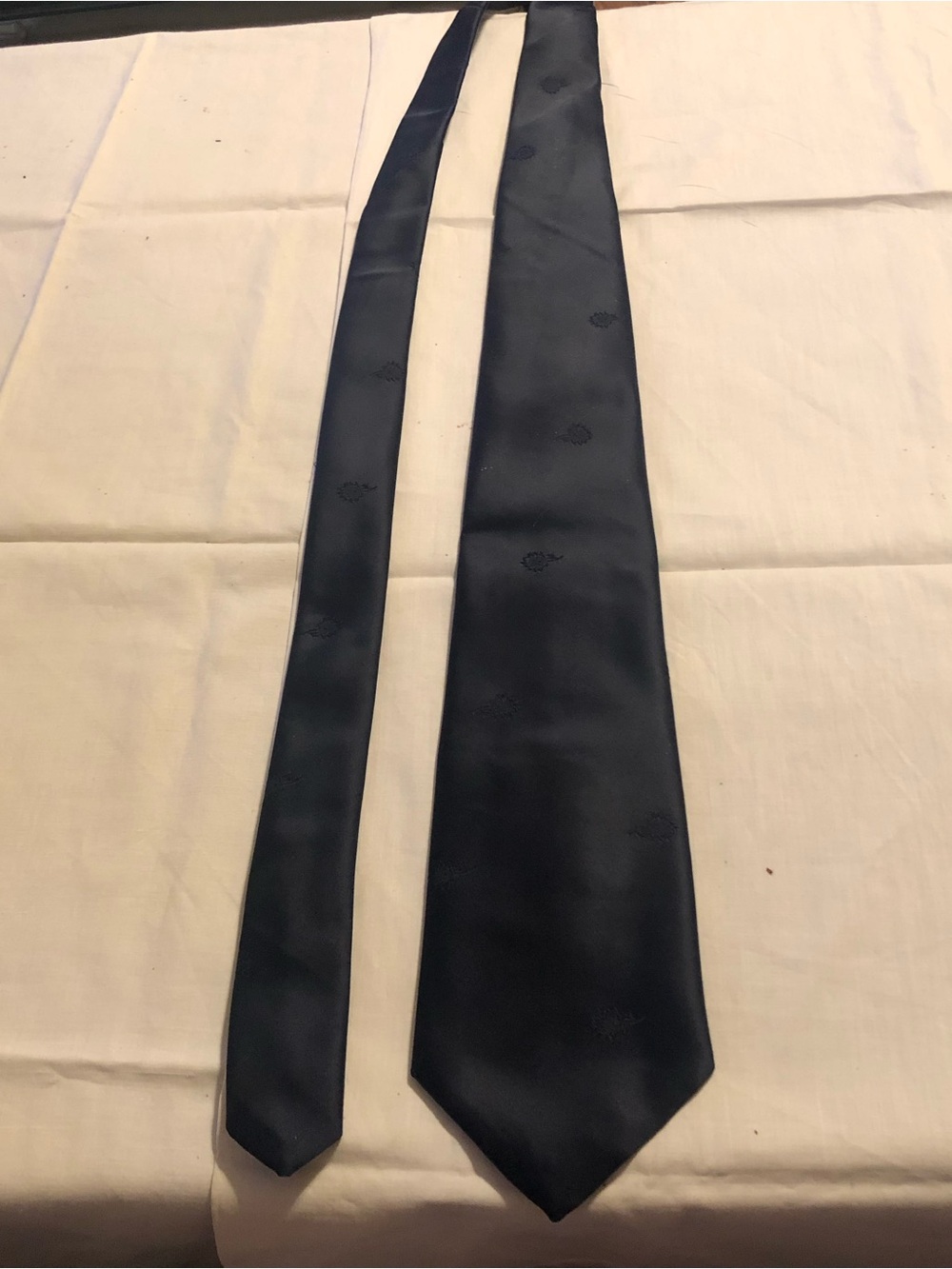 Men's Solid Navy Necktie - Classic Formal Accessory